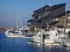 Довиль - Кот-Флёри: лодки и парусники марины (Порт-Довиль) и резиденции