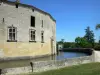 Замок La Brède - Гид по туризму, отдыху и проведению выходных в департам Жиронда