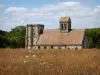 Региональный природный парк французского Вексена - Церковь между полем и лесом