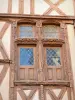Смысл - Окно в доме Авраама с деревянным каркасом