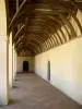 Шато-Гонтье - Монастырь Галерея бывшего Урсулинского монастыря
