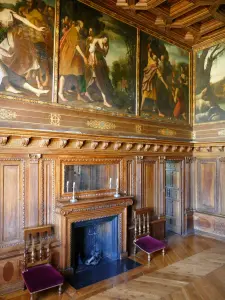 アンシー＝ル＝フラン城 - ルネッサンス宮殿のインテリア：暖炉、絵画、牧師Fidoのキャビネットから彫刻された木工品