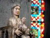 オルシバル大聖堂 - ロマネスク様式のノートルダム大聖堂の内部：陛下の聖母像とステンドグラス