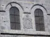 オルシバル大聖堂 - ノートルダム・ロマネスク大聖堂の外観