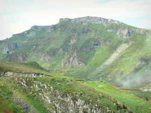 カンタル山脈 - オーヴェルニュ火山の地域自然公園：山脈