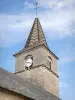 コート-ド-ボーヌのブドウ畑 - Monthelieのサンジェルマンd'Auxerre教会の鐘楼