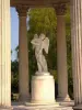トリアノンエステート - 愛の神殿の彫刻