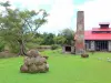 トロイの木馬 - サトウキビの家とその公園