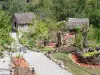 トロイの木馬 - 奴隷のサバンナ：伝統的な小屋とクレオール風の庭園
