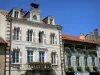 マルシアック - 市役所とギシャールハウスには観光案内所BastidesとVallons du Gersがあります