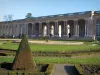 凡尔赛宫公园 - 大特里亚农、花坛及池塘