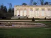 凡尔赛宫公园 - 大特里亚农、水盆、花坛及树木