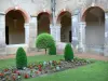 圣瑟韦 - 前本笃会修道院的修道院的花圃