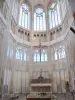 圣蒂博教堂 - 圣蒂博教堂内部：合唱团