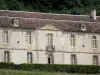城堡Bazoches - 沃邦元帅故居：封建城堡的正面;在Morvan地区自然公园