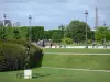 杜乐丽花园 - 公园绿地享有艾菲尔铁塔的景致