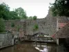 维桑堡 - 劳特河和老城区的城墙