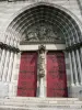 迪涅莱班 - Saint-Jérôme大教堂的入口