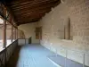 Abbaye de Flaran - Ancienne abbaye cistercienne Notre-Dame de Flaran (centre patrimonial départemental, centre culturel départemental), sur la commune de Valence-sur-Baïse : galerie supérieure du cloître