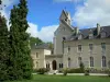 Abbaye d'Igny - Abbaye Notre-Dame d'Igny avec son église abbatiale, à Arcis-le-Ponsart