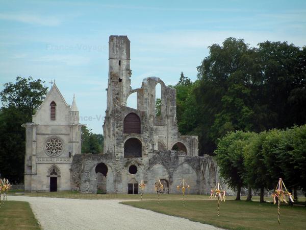 L abbaye royale de Chaalis Guide Tourisme Vacances