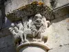 Abbaye de La Sauve-Majeure - Chapiteau sculpté de l'église abbatiale : lions bicorpores