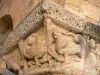 Abbaye de La Sauve-Majeure - Chapiteau sculpté de l'église abbatiale : combat de deux aspics contre deux basilics