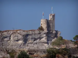 Aiguèze - Dungeon (overblijfselen van het fort)
