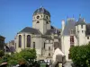 Alençon - Tour et chevet de l'église Notre-Dame, et maison d'Ozé