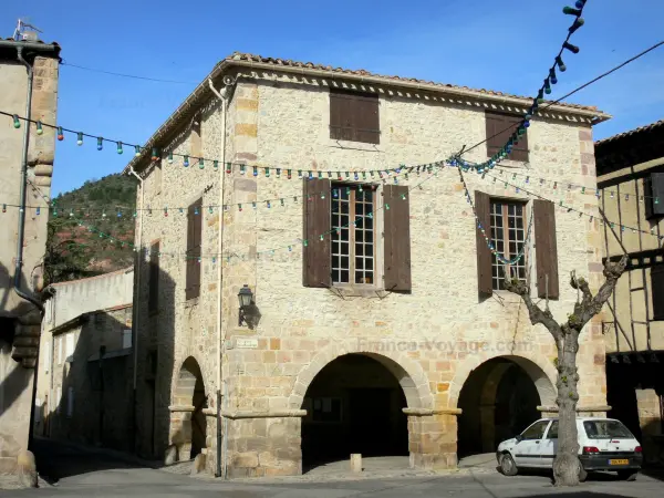 Alet-les-Bains - Guia de Turismo, férias & final de semana na Aude