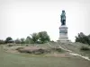 Alise-Sainte-Reine - Statue de Vercingétorix au sommet du mont Auxois, sur le site de l'oppidum gaulois d'Alésia