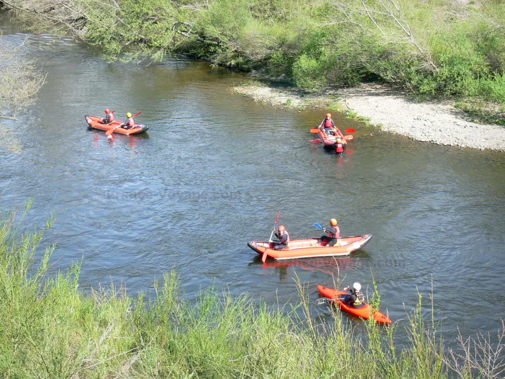 Guida dell'Alta Loira - Paesaggi dell'Alta Loira - Gole dell'Allier: canoa sul fiume Allier