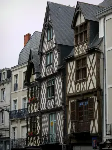 Angers - Casas de madera de la vieja ciudad