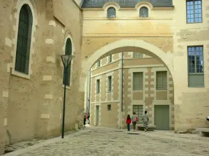 Angers - Logis Barrault (mansión) que alberga el Museo de Bellas Artes