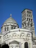 Angoulême - Cathédrale Saint-Pierre : chevet, tour (campanile, clocher) et coupole