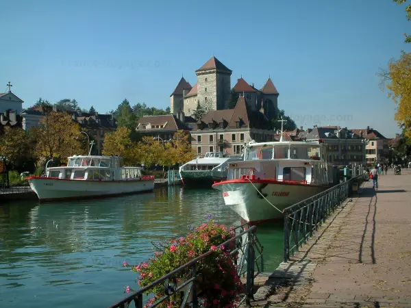 Annecy - Führer für Tourismus, Urlaub & Wochenende in der Haute-Savoie