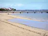 Arcachon - Playa de arena, playa del complejo y la piscina Arcachon