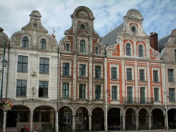 Arras - Guide tourisme, vacances & week-end dans le Pas-de-Calais