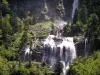Ars waterfall - Tourism, holidays & weekends guide in the Ariège