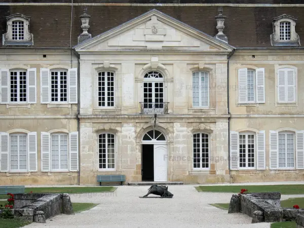 Auberive Abbey - Tourism, holidays & weekends guide in the Haute-Marne