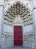 Auxerre - Catedral de Santo Estêvão: portal central ou portal do Juízo Final da fachada ocidental