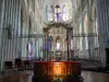 Auxerre - Intérieur de la cathédrale Saint-Étienne : chœur