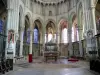 Auxerre - Binnen in de kathedraal Saint-Étienne: koor