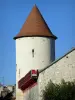 Auxerre - Torre das Prisões, vestígio do recinto da abadia de Saint-Germain