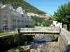 Ax-les-Thermes - Spa: spa gevel van Le Teich en River Bridge