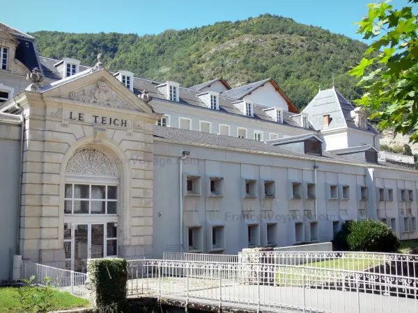 Ax-les-Thermes - Guide tourisme, vacances & week-end en Ariège