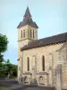 Ayen - Église d'Ayen: Église Sainte-Madeleine et ses enfeus (niches funéraires)