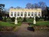 Bagatelle park - Orangery and garden of the Bagatelle park