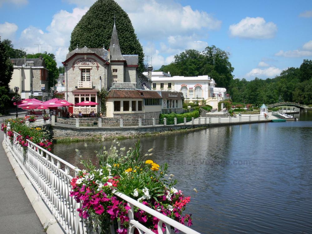 Foto Bagnolesdel'Orne Guida Turismo e Vacanze Foto Bagnolesdel'Orne Guida Turismo e Vacanze