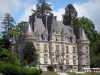 Bagnoles-de-l'Orne - Ancien château Goupil abritant l'hôtel de ville (mairie)